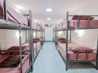 Гостиница «Юность» Коктебель Односпальная кровать в общем номере-6